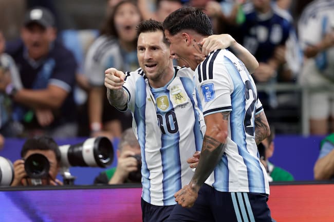 Messi festeja gol