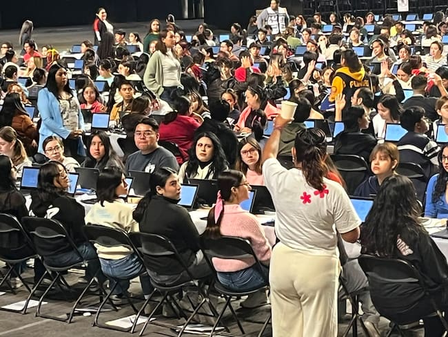Tras anomalías en su proceso de ingreso, la UNAM aplica en CDMX el examen a licenciatura de manera presencial para sus diversas facultades y escuelas.