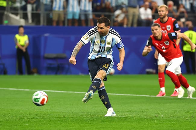 Penal Falla LAMENTÓ Messi