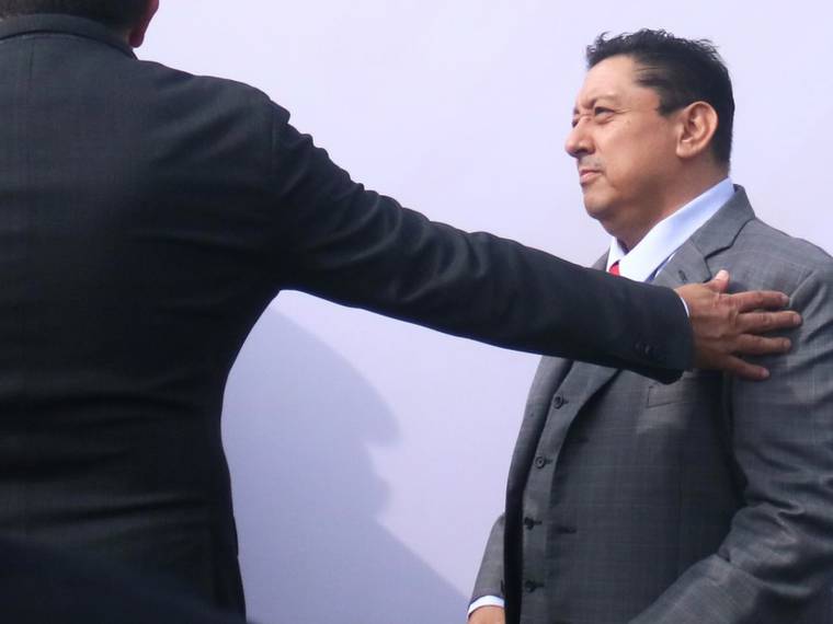 Con 3 votos a favor y una abstención, la Sección Instructora de la Cámara de Diputados aprueba desafuero del fiscal de Morelos, Uriel Carmona.